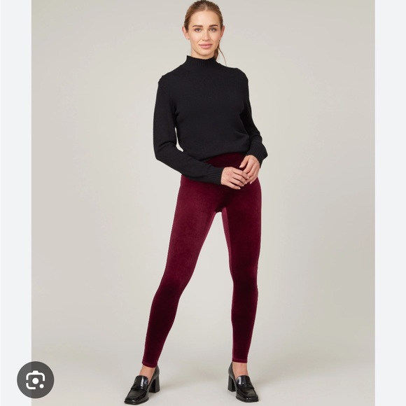 NEW • Spanx • Women’s Velvet Legging Rich Burgundy Red XS - Picture 1 of 3